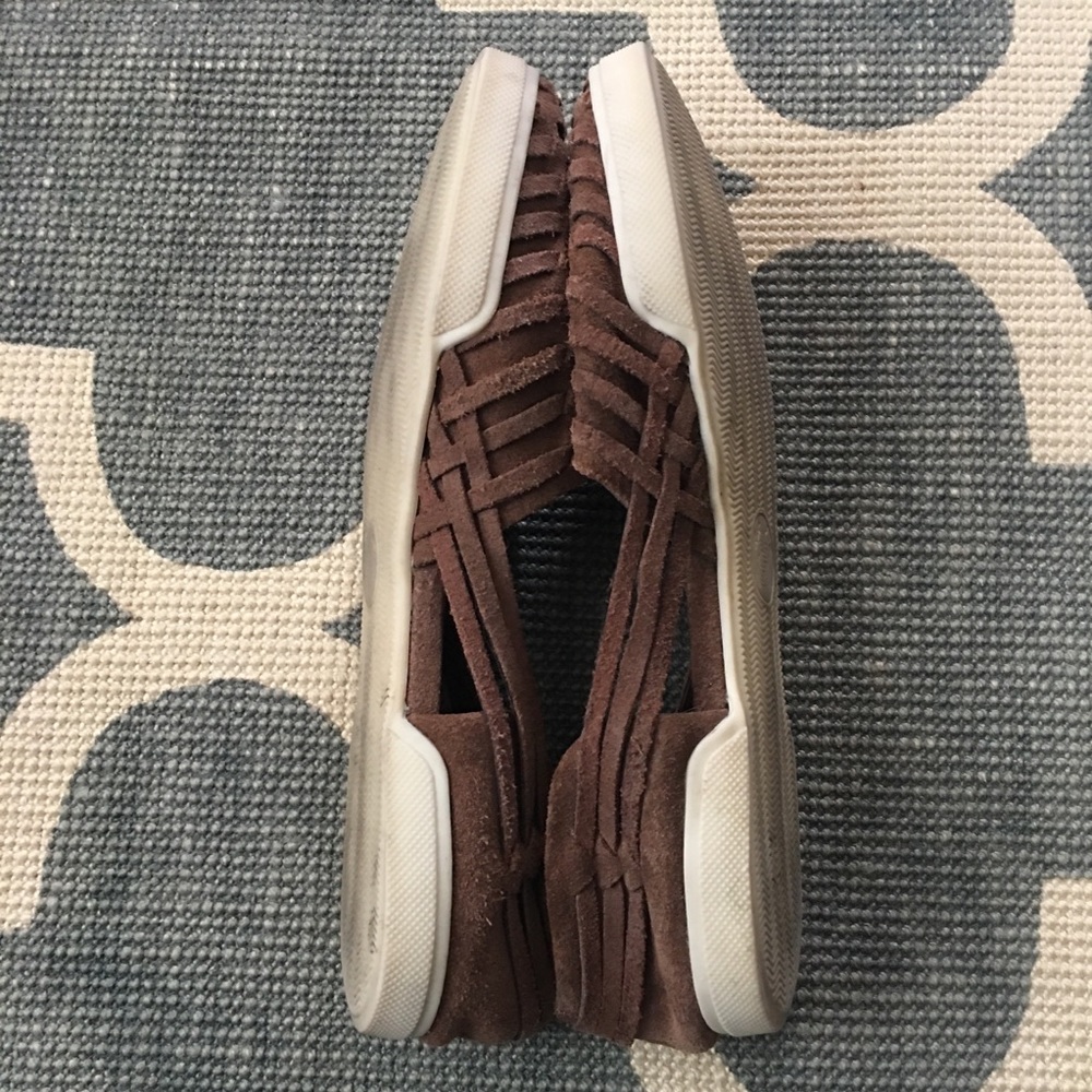 Elliot Lucca Rani Flats - Picture 6 of 8